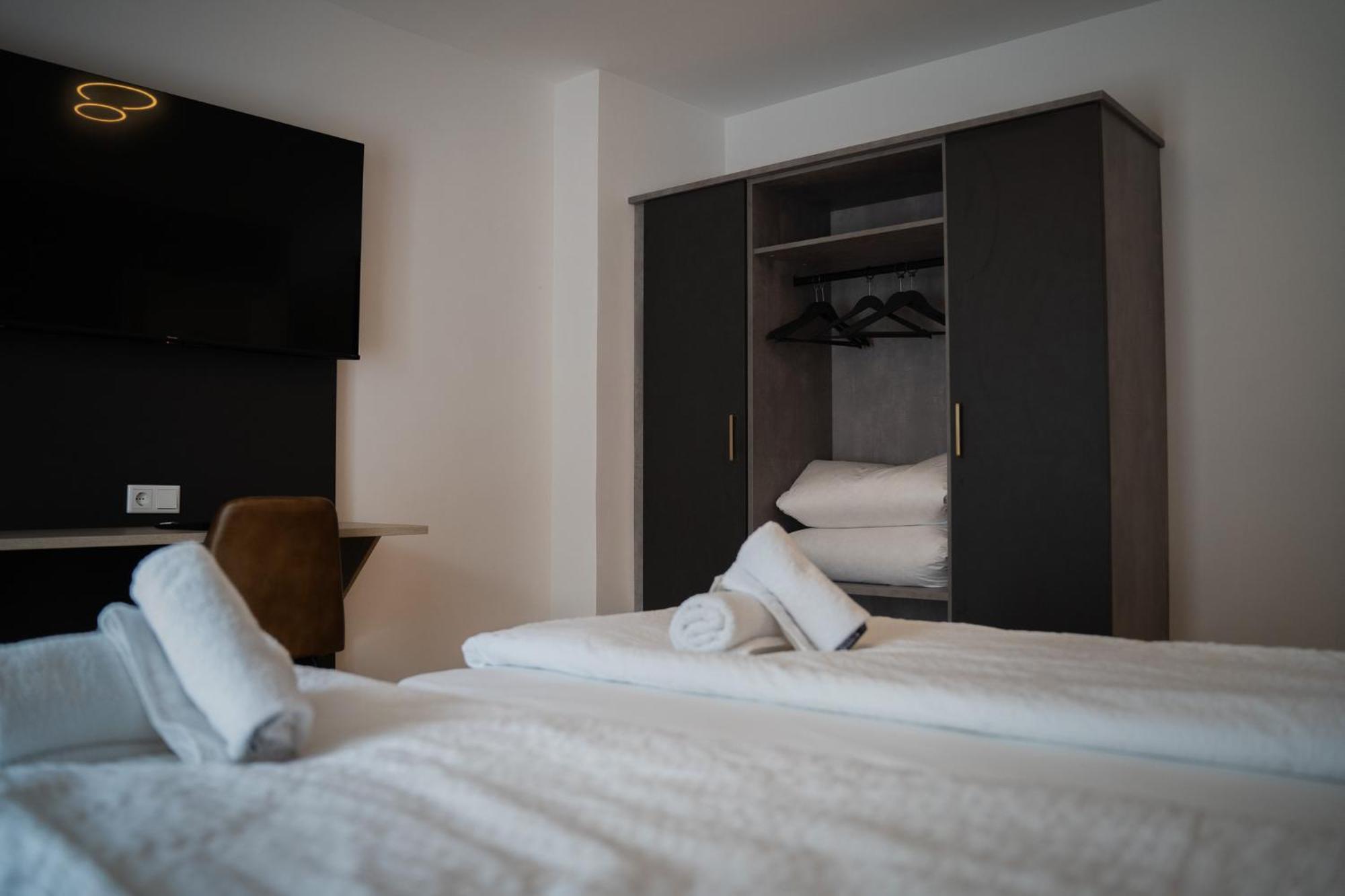Apartment Junik Oberhausen *